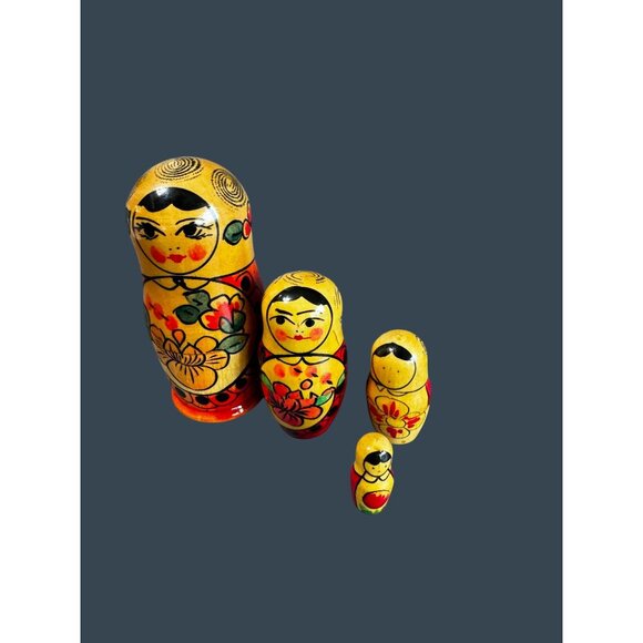 Russian Matryoshka Nesting Dolls Yellow Hand Painted Floral Wood 4 PCS 4 Inch - Picture 2 of 4
